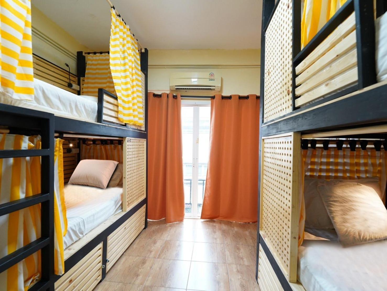 Ez Sleep @ Ratchada 19 Hostel Bangkok Exterior photo